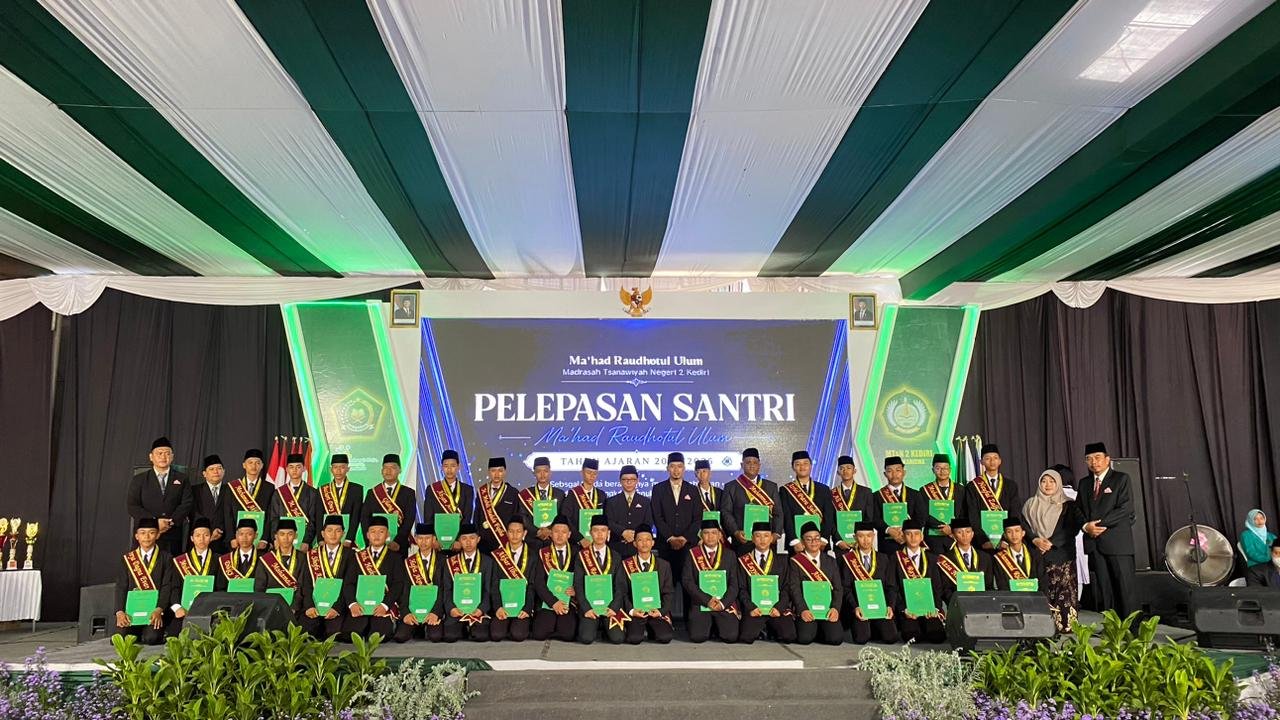 Pelepasan Santri Ma'had Rsudlotul Ulum